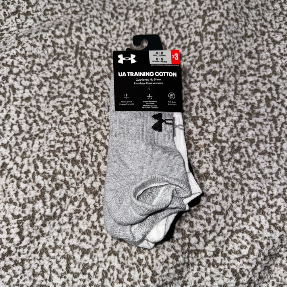 UA socks x3